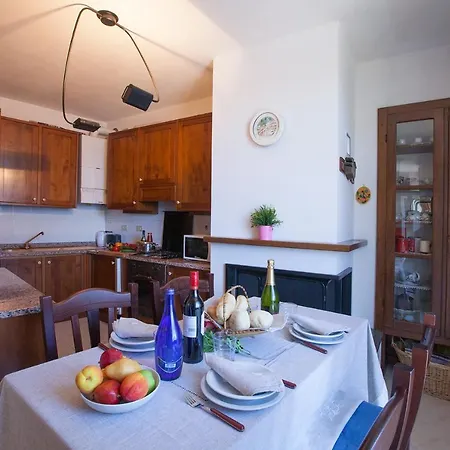 Sleeps 4 아파트