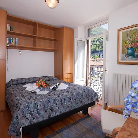 Sleeps 4 *